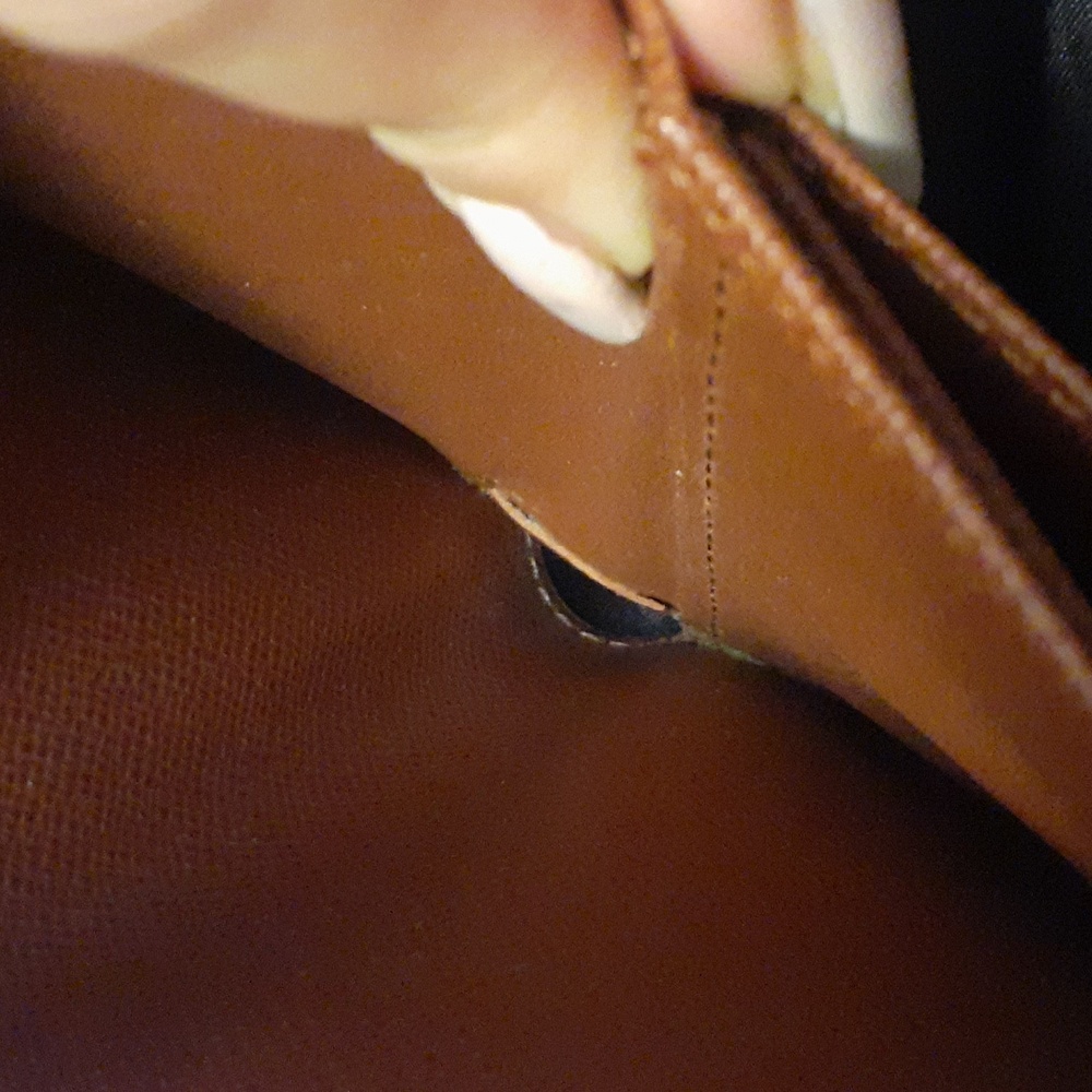 Louis Vuitton Iconic Brown Monogram Wallet w/Box & Dust Bag - Picture 15 of 15